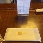 六盛　スフレ・カフェコーナー茶庭 - 