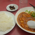 四川 - ランチのエビチリ（700円）