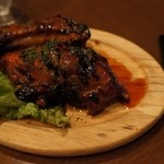 barco - スペアリブ２本。携帯と比べると大きいのが伝わるかな？？