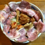 虎一番 - 油そば(太麺)+チャーシュー