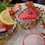 魚や 旬平 - 刺身盛り合わせ