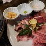 魚や 旬平 - 和牛陶板焼き