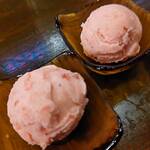 魚や 旬平 - 苺アイス