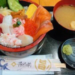 丼兵衛 - 小樽朝市丼 上（2,580)