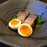 Japanese Dining ゑびすダイニング - 豚の角煮・・・半熟の玉子添えです!!