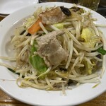 味のラーメン 海賊 - 肉野菜炒め