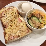 ファミーユ 尼崎店 - ハムとチーズのクロックムッシュセット700円