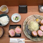 とんかつひなた - 六白黒豚の上ヒレカツ定食