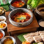 韓国家庭料理 チェゴヤ - 料理写真:集合