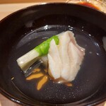 鮨処 池上 - クエ　椀