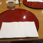 中国彩膳 にじょう - 設え