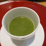 中国彩膳 にじょう - バジルとコーンのスープ