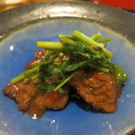 中国彩膳 にじょう - ラム肉と青菜のクミン炒め