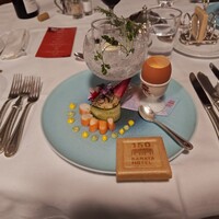 日光金谷ホテル - 金谷ホテル自家製キャビア。手前の最中はトーストスタンドで添えられました。