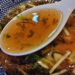 麺家 たけ田 - スープの感じ