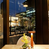 ジャヌ メルカート - 席より