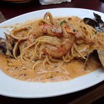 Cafe Winds - 魚介のトマトクリームスパゲティ 1,050円