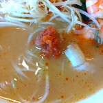 幸楽苑 - 辛ニンニク投下