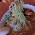 幸楽苑 - 麺リフト