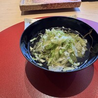 備長炭焼鳥 鳥しげ - 朝どれキャベツの鰹出汁