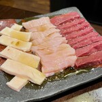 焼肉 とよなか流 - 