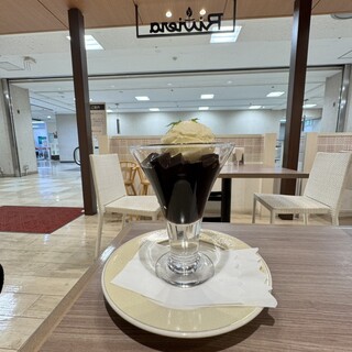 喫茶 リビエラ_0