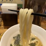 うどん居酒屋 江戸堀 - 後半まで同じ弾力
