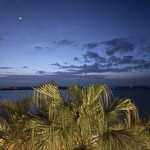 Prost Sausage & Kunsei Bar Okinawa Umikajiterasu Ten - 夜の手前の空