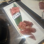 炭火焼肉　ひよりや - 
