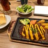 チーズと生はちみつBeNe アスナル金山店
