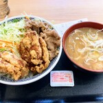 吉野家 - 料理写真:から牛+豚汁は最強セット