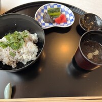 正月屋吉兆 新宿伊勢丹 - 鯛紫蘇御飯