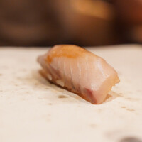 鮨 龍次郎 - メジマグロ