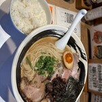 博多長浜らーめん よかと - 