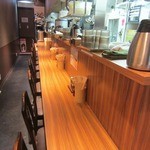 汁なし破顔 - 店内の様子。