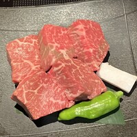 すき焼き 牛しゃぶ 松重 - 上撰松阪牛