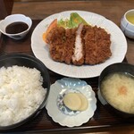 いずみや - とんかつ定食。