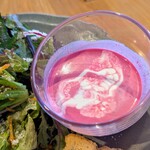 ベジバル チバットリア - 市川産ビーツの冷製ポタージュ✨