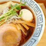 RAMEN MEIKIRA - 味玉 しょうゆ＆ワンタン(トッピング)