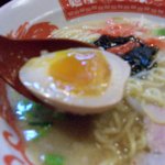 麺屋どとんこつ - 麺屋どとんこつ　ラッキーラーメンの卵