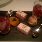 ル・ジュー・ドゥ・ラシエット  - 