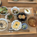 凪カフェ - マクロビごはんの全貌(　ﾟдﾟ)