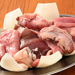 ホルモン まこちゃん - 料理写真:ホルモン盛り合わせがオススメ！！