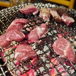 炭火焼肉ホルモンさわいし - 