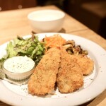 ハイファミリア - アジフライ定食