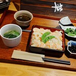 izakaya草 - 海老ちらし寿司