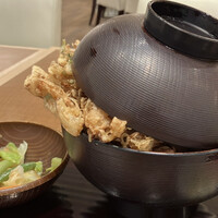 天ぷら ひさご ラシック店 - お昼の天丼