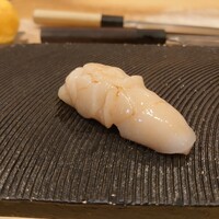 鮨 しづめ - 北海道産のホタテ