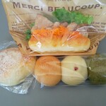 ダーシェンカ - プレミアムくりーむぱん、煮豚サンド、お花見ぱん