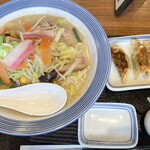 リンガーハット - 料理写真: